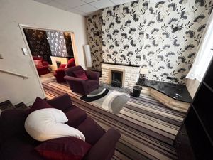 Photo 9- click for photo gallery